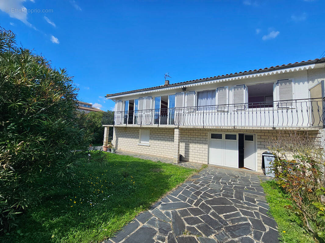 Maison à CARCASSONNE