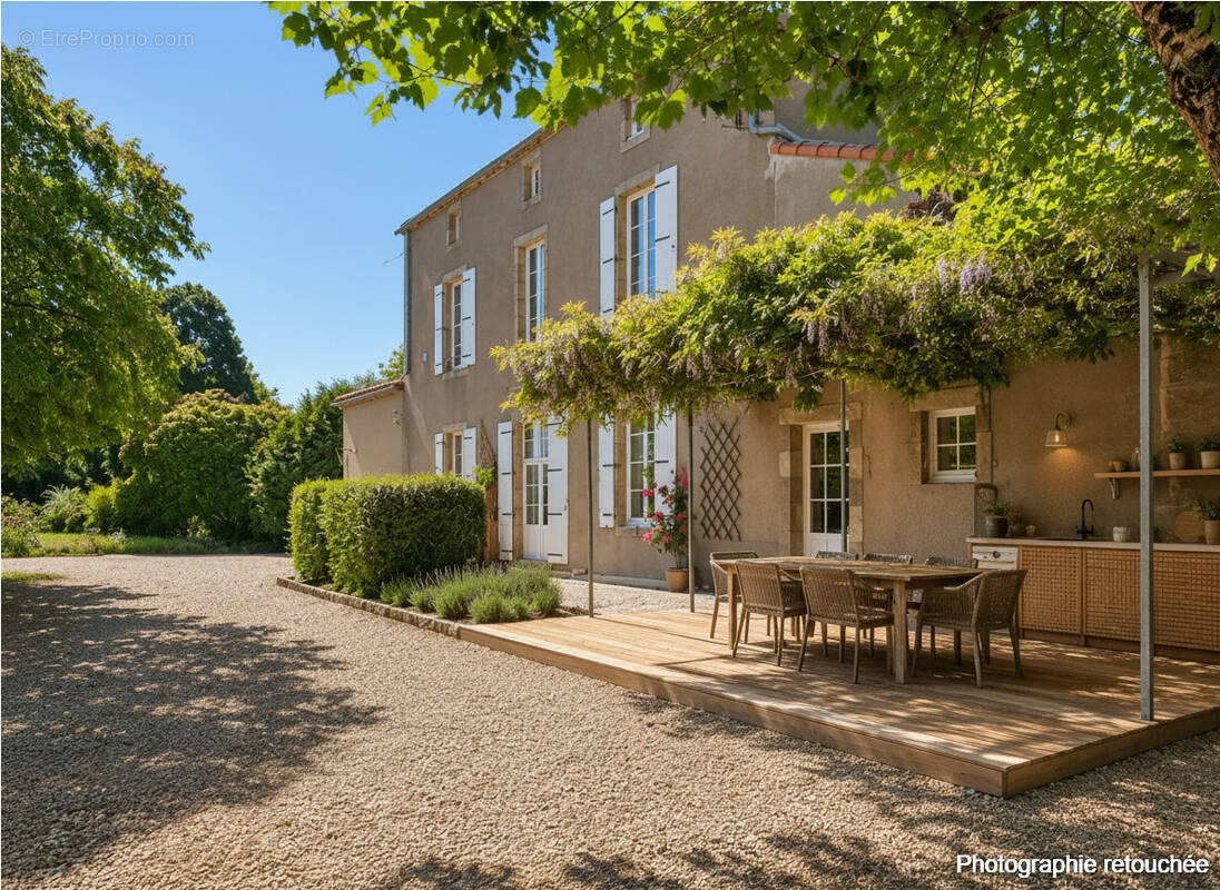 Maison à LE POIRE-SUR-VIE