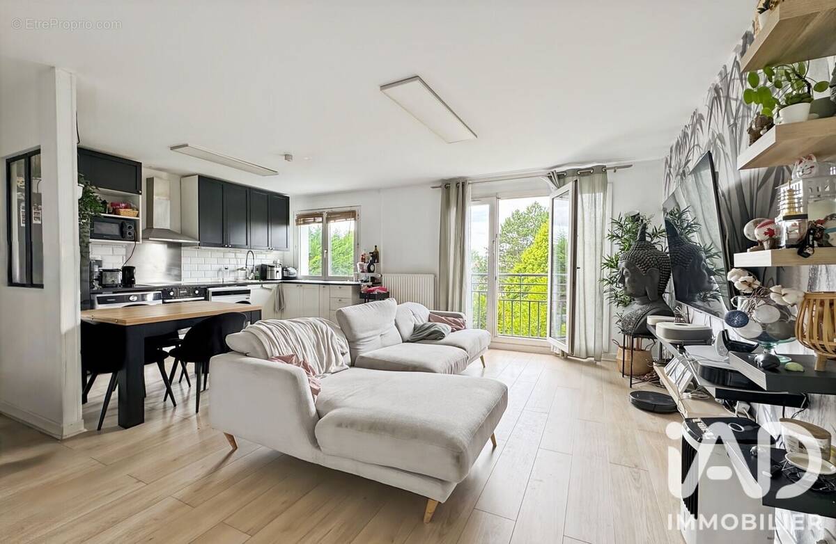 Photo 1 - Appartement à LOGNES