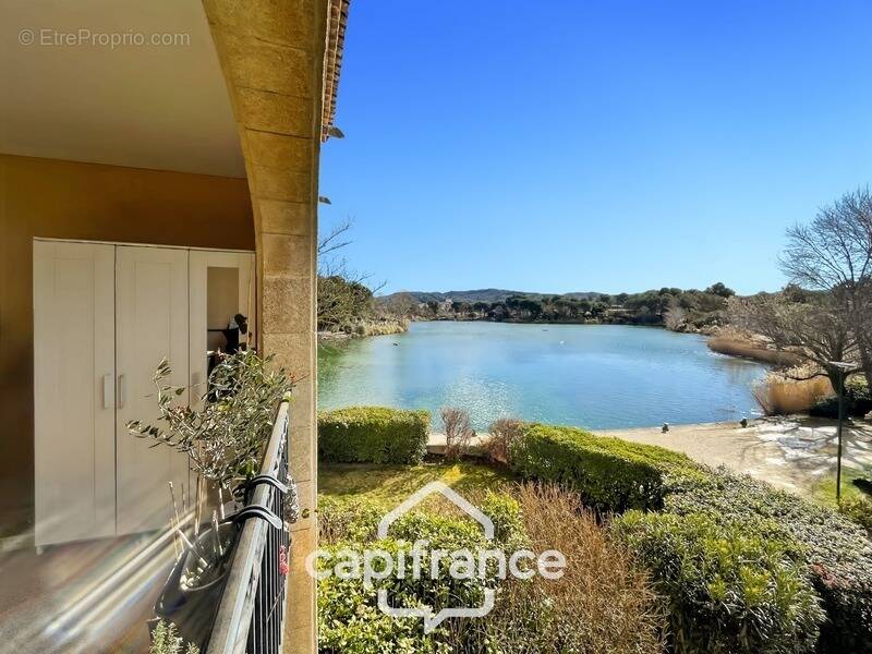 Appartement à MALLEMORT