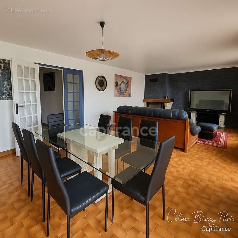 Maison à CHARNY