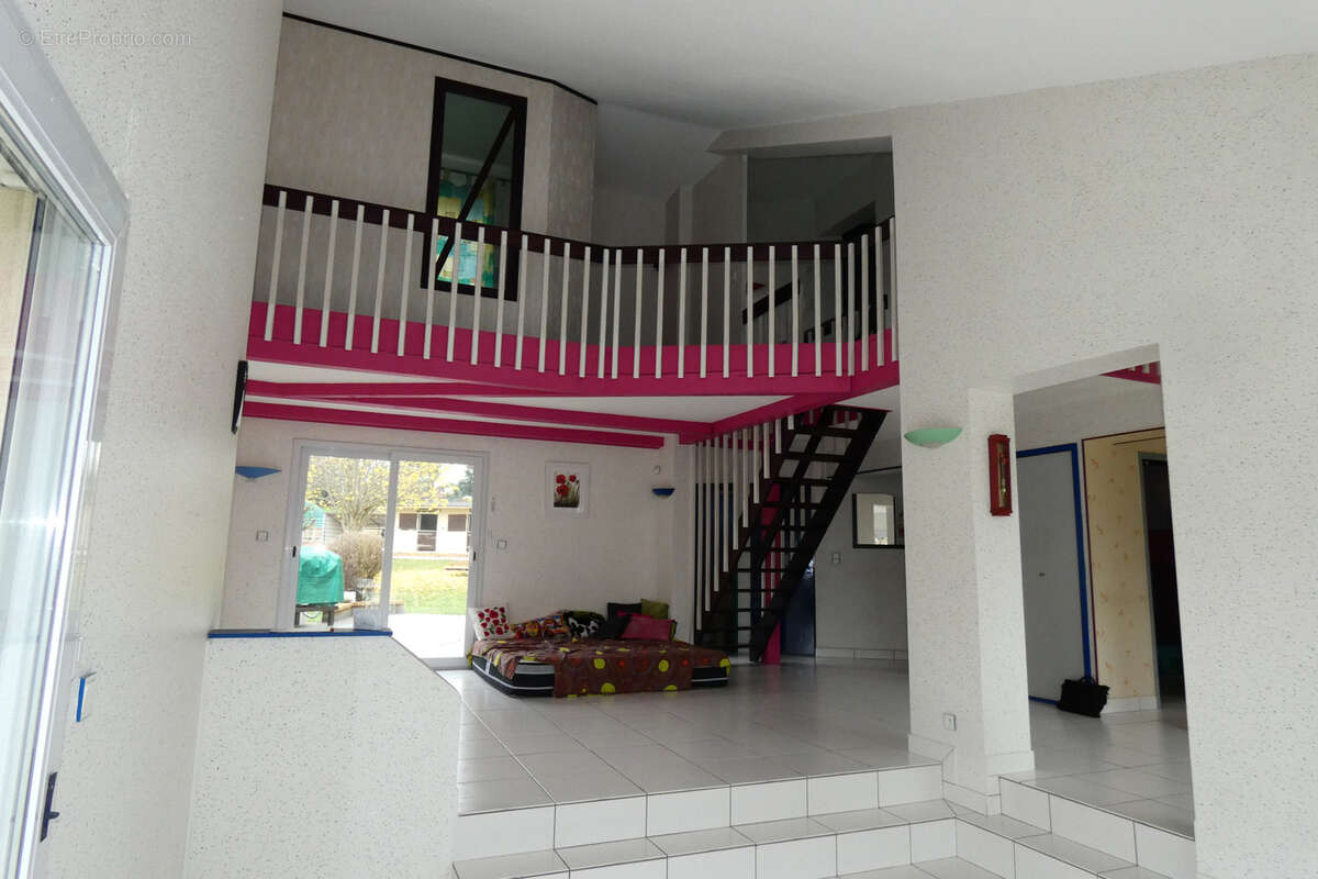 Maison à DOMERAT