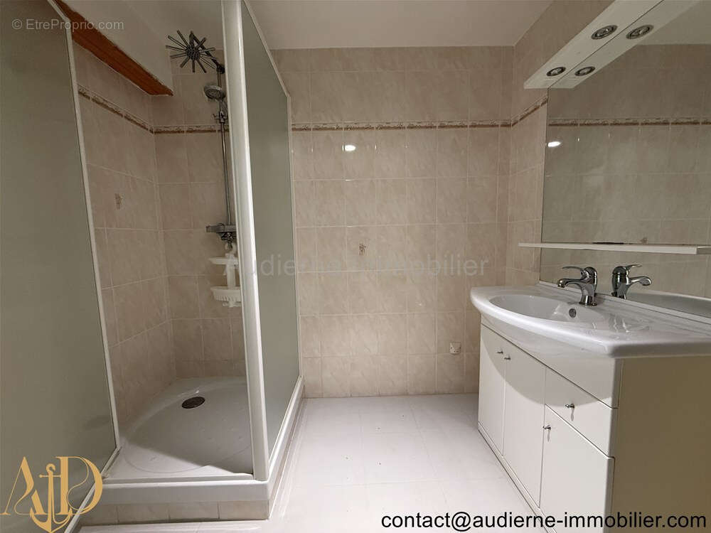 Appartement à AUDIERNE