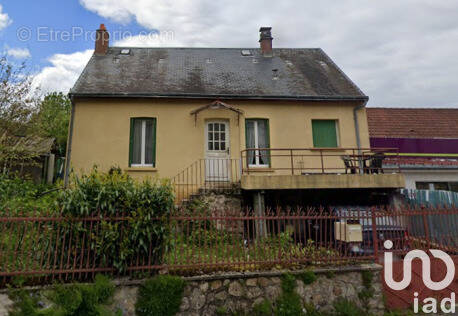 Photo 1 - Maison à SAINT-SULPICE-LAURIERE