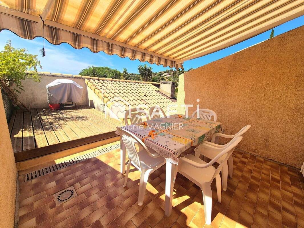 Photo 1 - Maison à BORMES-LES-MIMOSAS