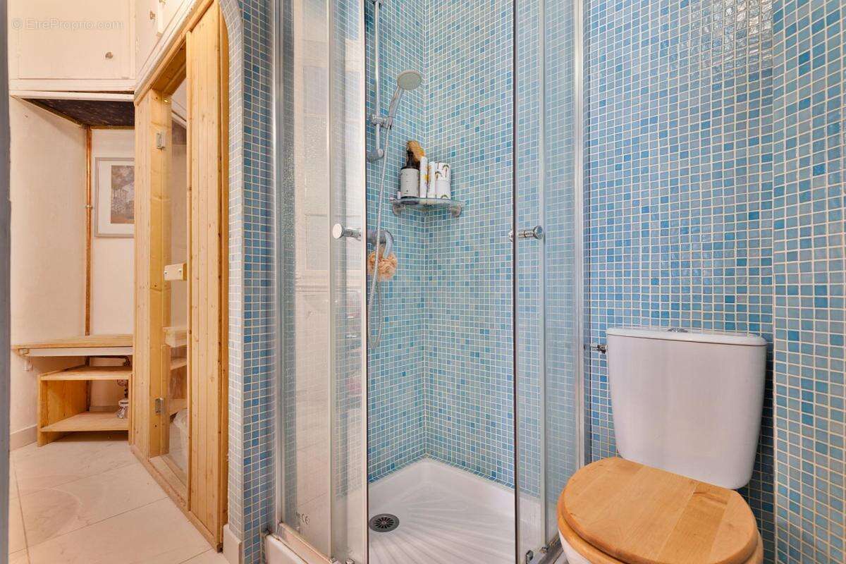 Appartement à PARIS-9E