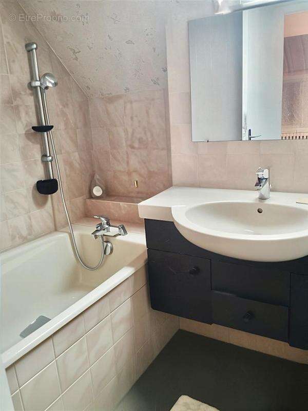 Maison à LOUVILLIERS-EN-DROUAIS