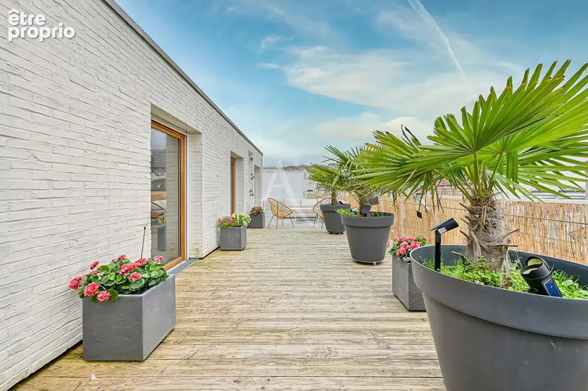 Suresnes limite Puteaux- Appartement 6 pièces 155m² - 80m² Terrasses - 3 Parkings - 1 Cave - photo 3