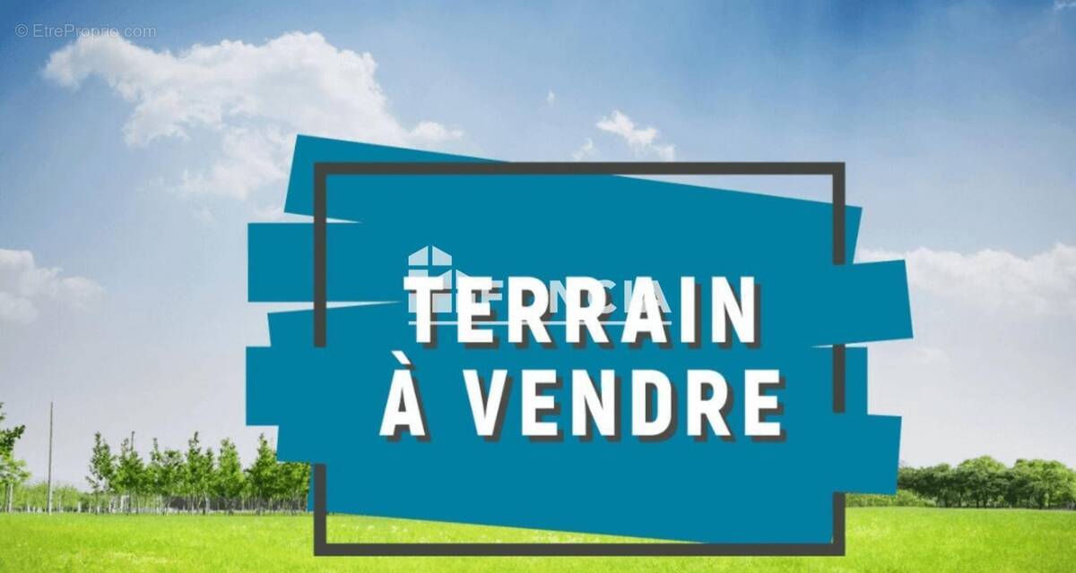 Terrain à SAINT-BRES