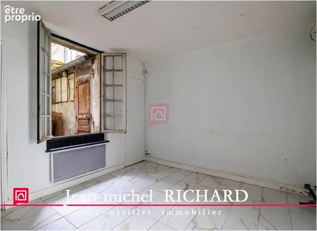 Local commercial Romorantin Lanthenay 91 m2 - photo 3