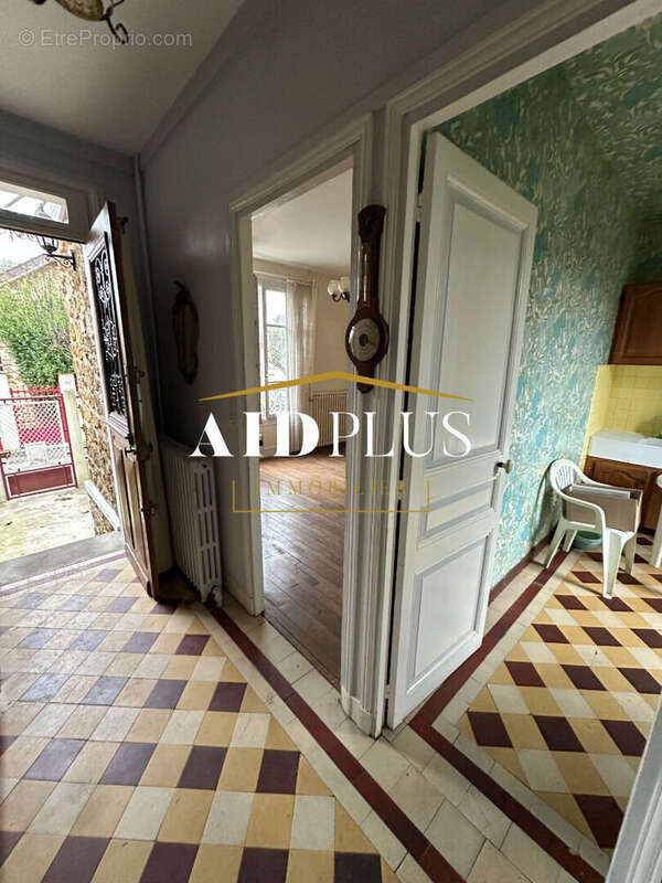 Maison à SAINT-LEU-LA-FORET