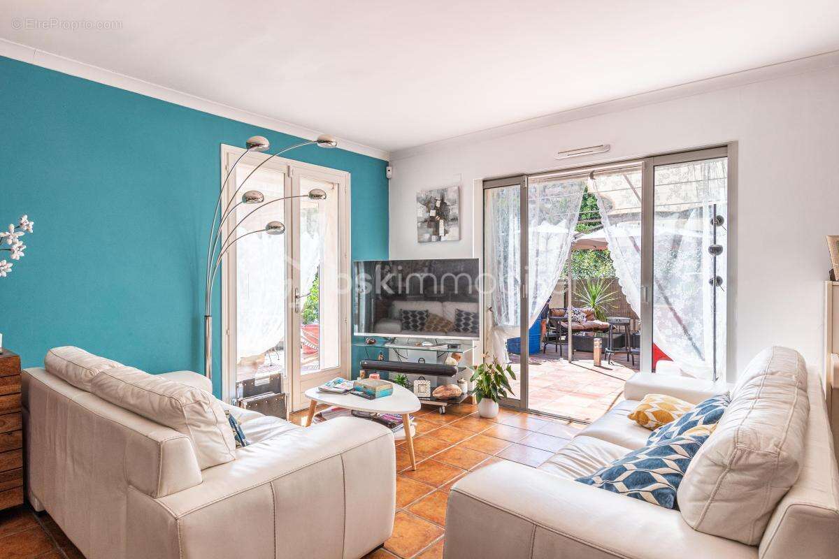 Maison à HYERES