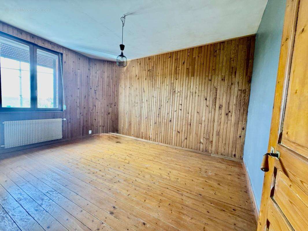 Maison à OVILLERS-LA-BOISSELLE