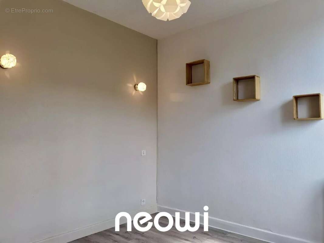 Alouettes – Appartement T5 avec loggia, cave et garage - photo 9