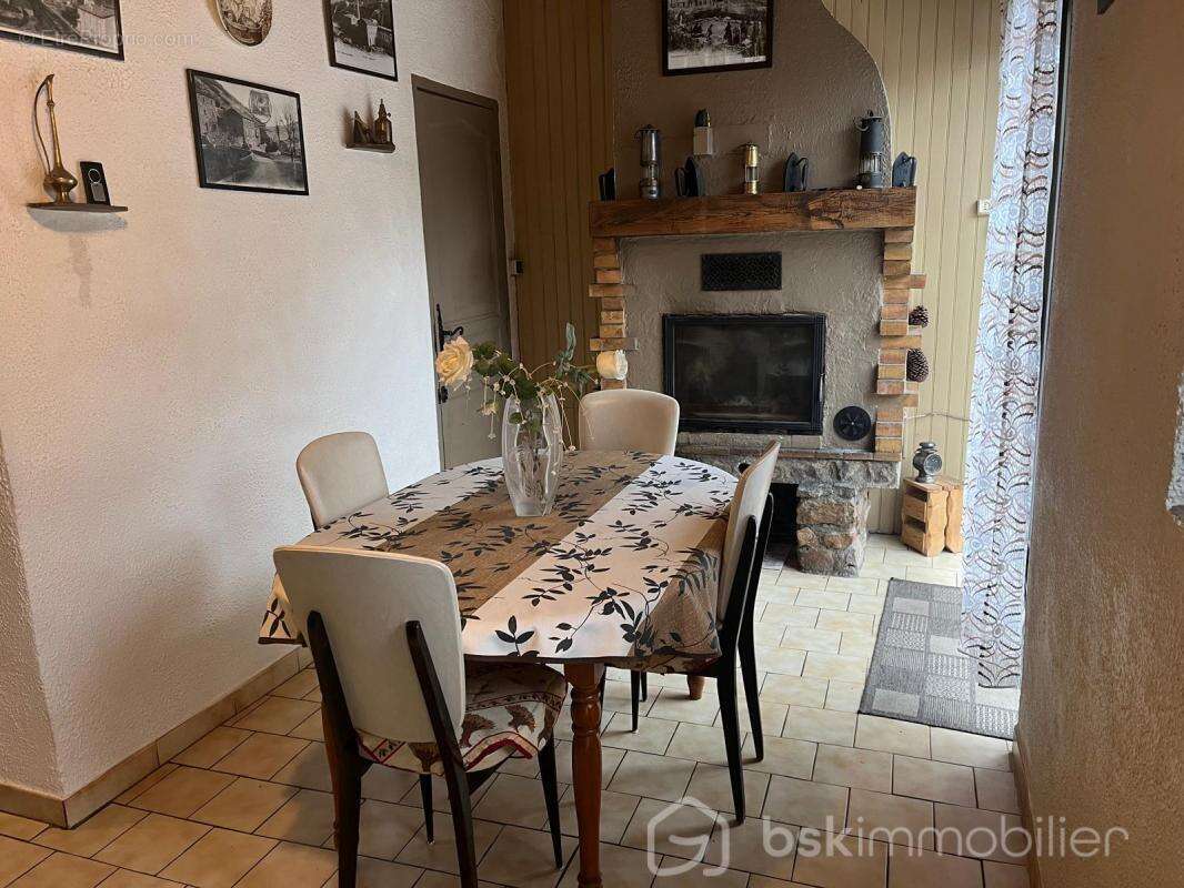 Maison à ROBIAC-ROCHESSADOULE