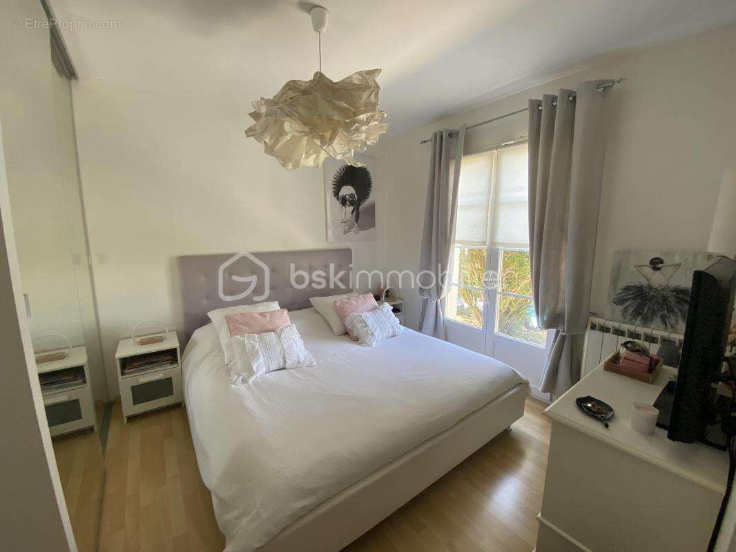 Maison à CASTELGINEST