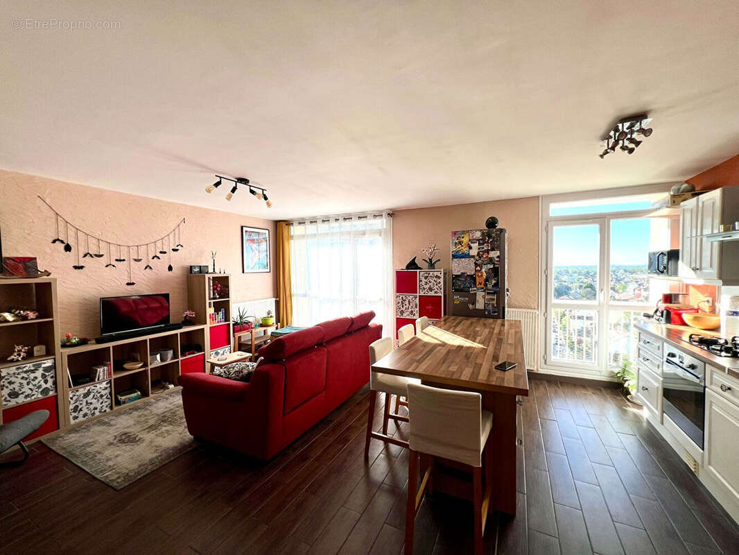 Appartement à TAVERNY