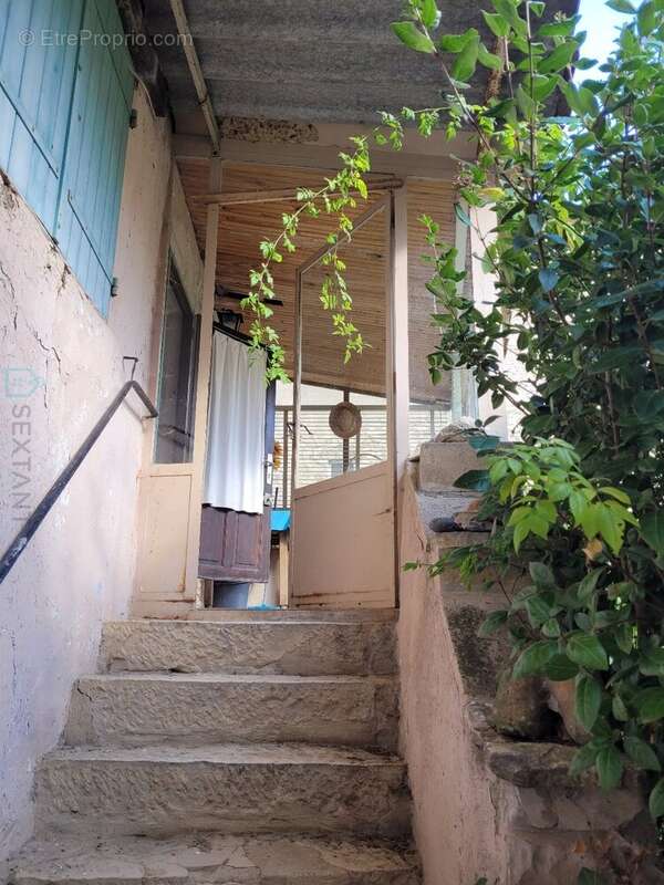 Maison à SAUMANE