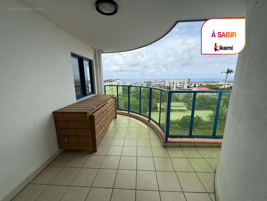 Appartement à SAINT-DENIS