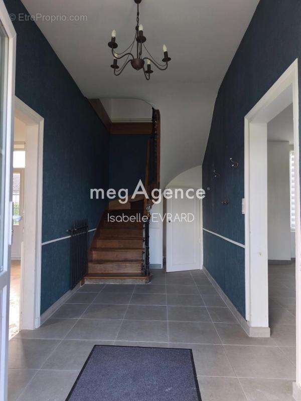 Maison à ROMILLY-SUR-SEINE