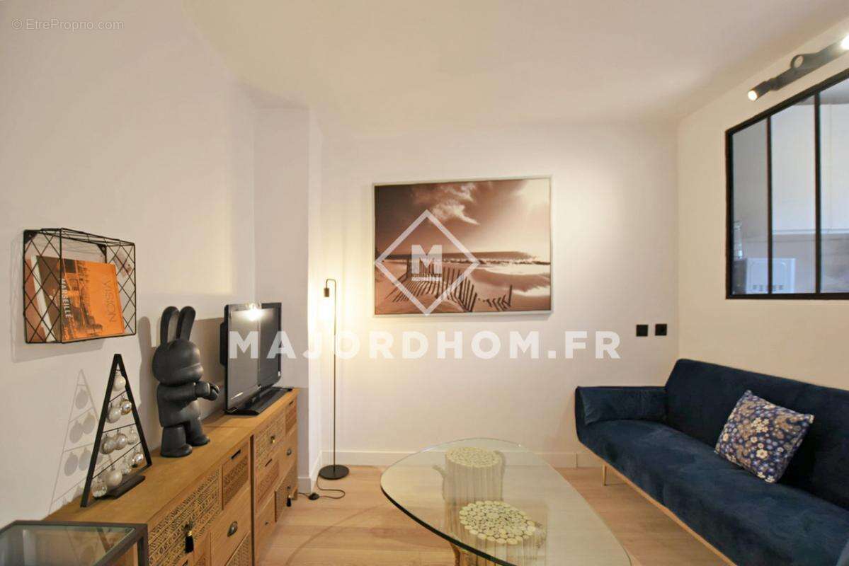 Appartement à MARSEILLE-7E