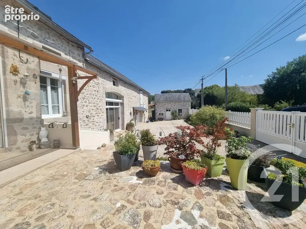Maison 201 m² à Montsauche-Les-Settons  - photo 2