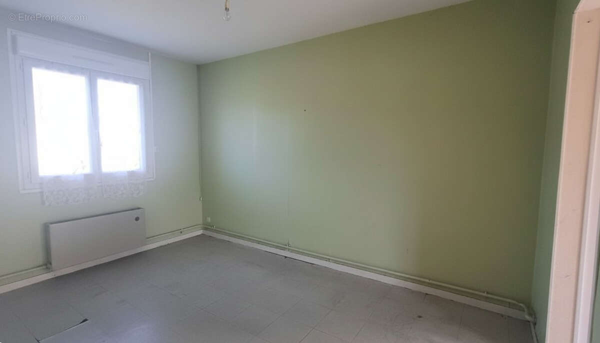 Maison Le Pechereau 5 pièce(s) 92 m2 - photo 4
