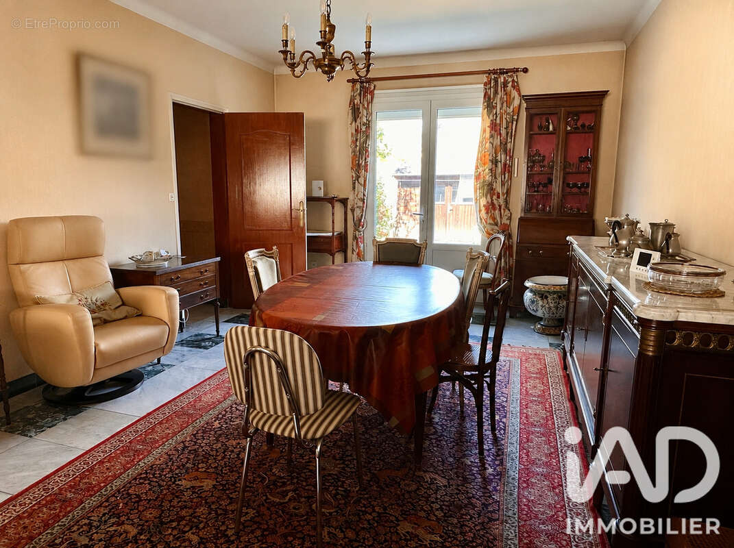 Maison 189 m² à Nantes  - photo 3