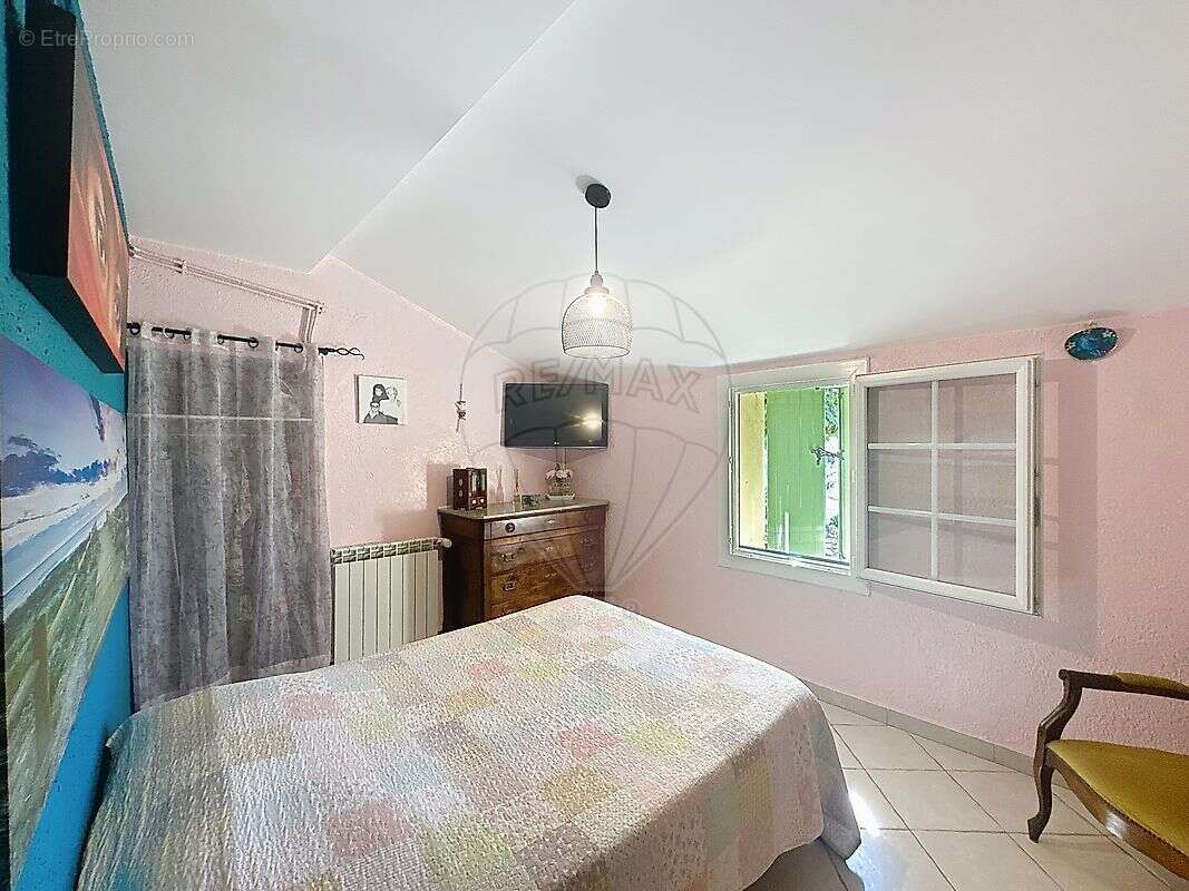 Maison à BOISSET-ET-GAUJAC