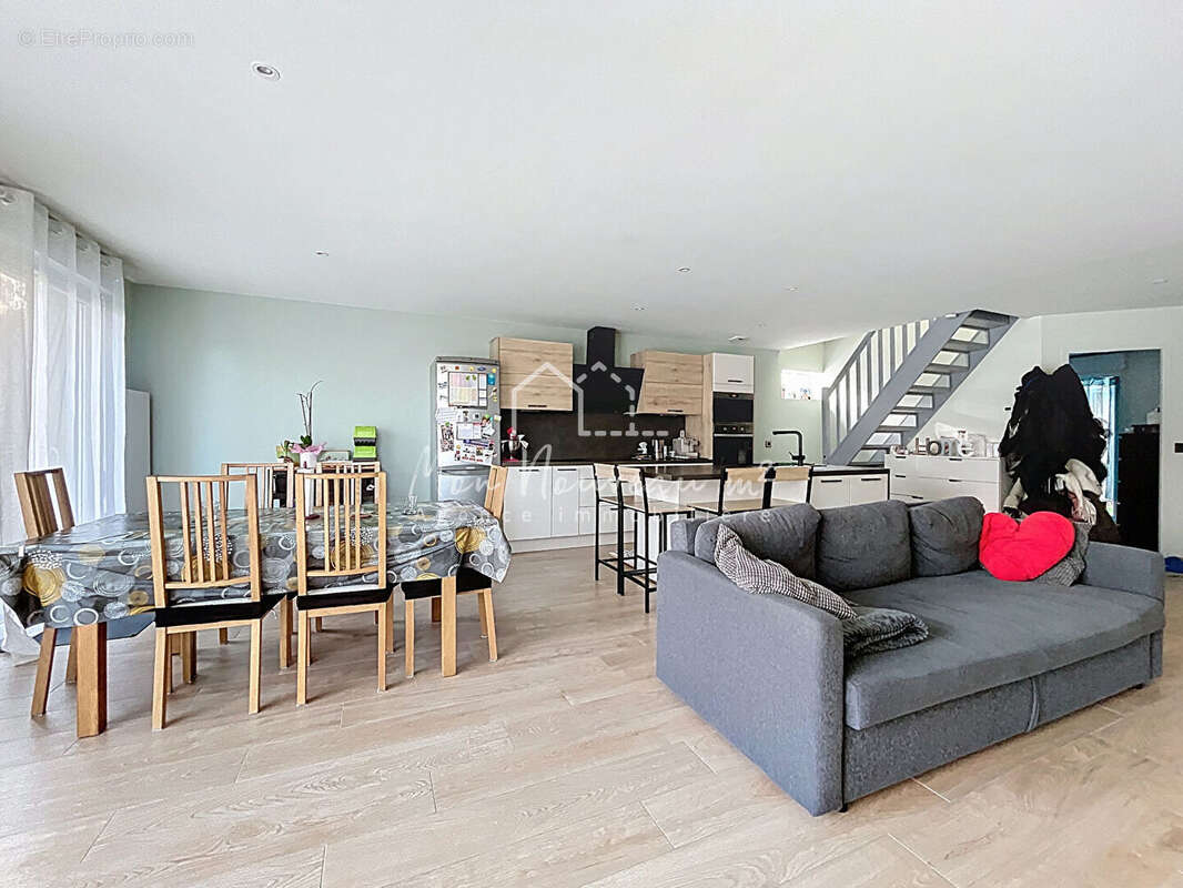 Maison à NOISY-LE-GRAND