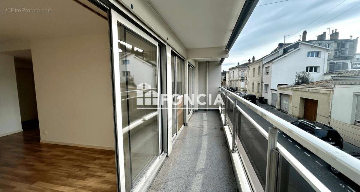 Appartement à BORDEAUX