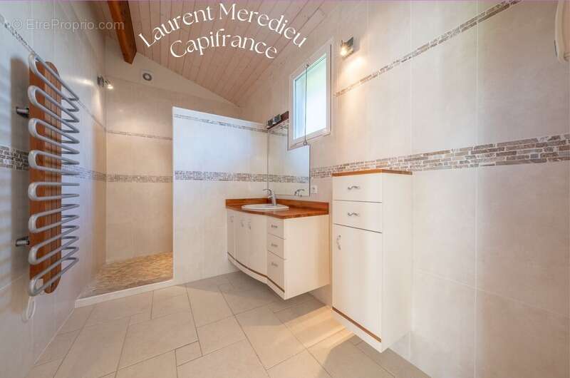 Maison à CUBZAC-LES-PONTS