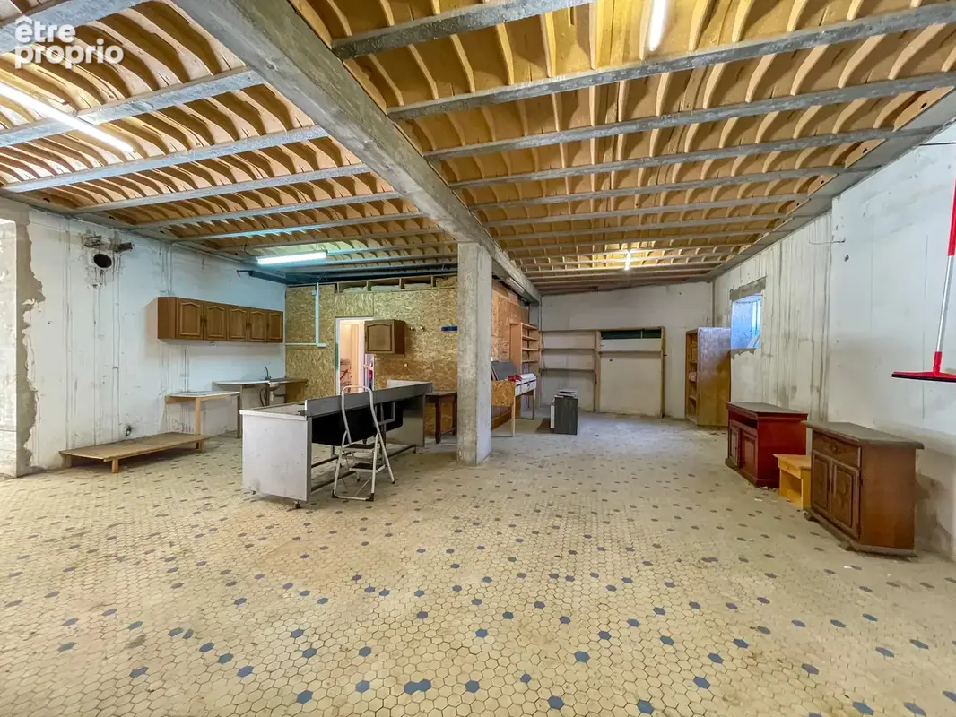 Maison mitoyenne à fort potentielle - photo 13