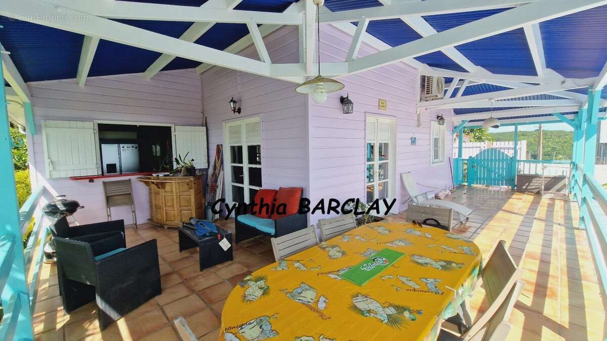 Maison à SAINTE-LUCE