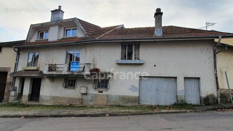 Maison à LUXEUIL-LES-BAINS