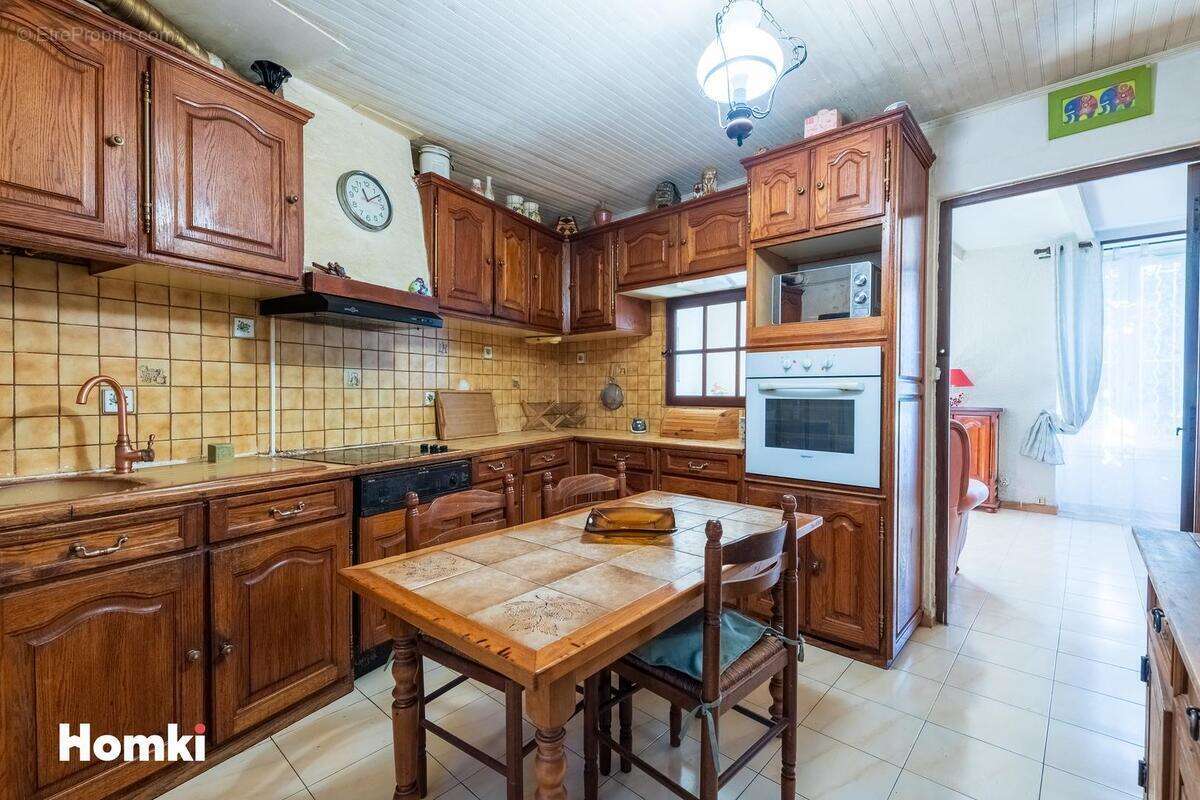 Appartement à MARSEILLE-15E