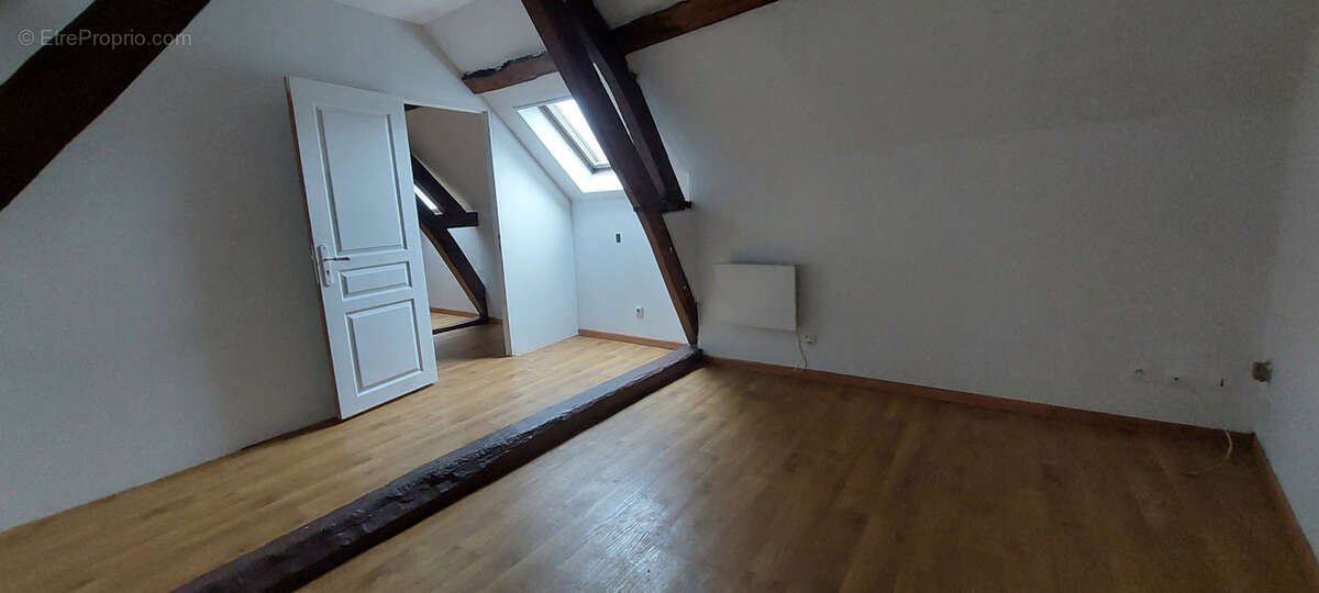 Appartement à MARGNY-LES-COMPIEGNE