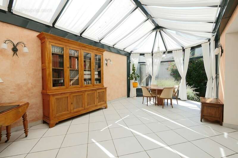 Maison à MIONS