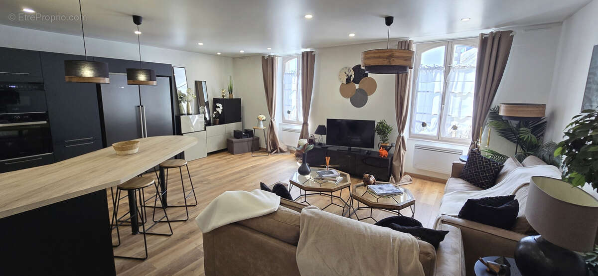 Appartement à QUIMPERLE