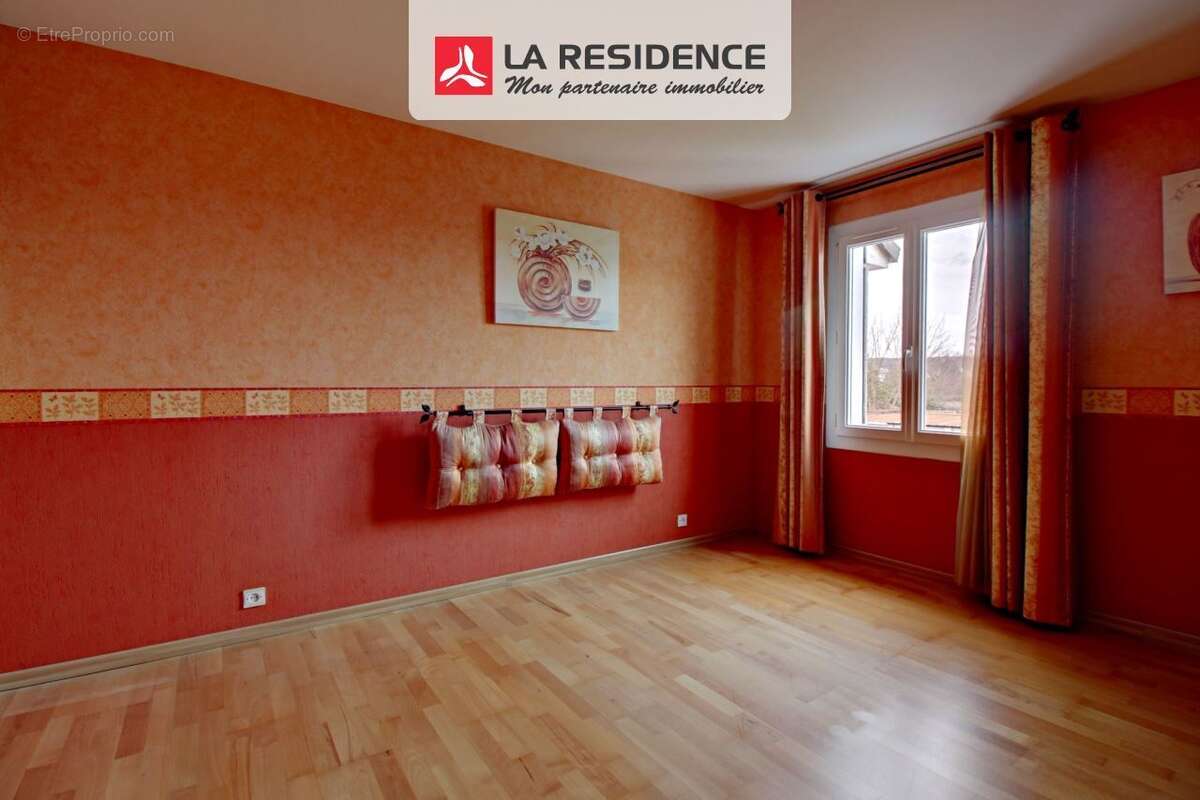 Maison à CARRIERES-SOUS-POISSY