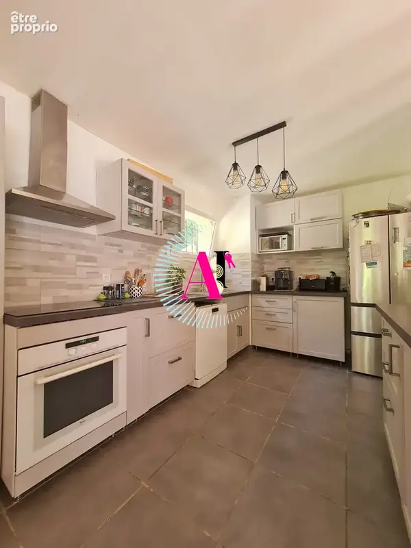 Maison 5 pièces 118 m² à vendre à Le Tignet (06530) - photo 3