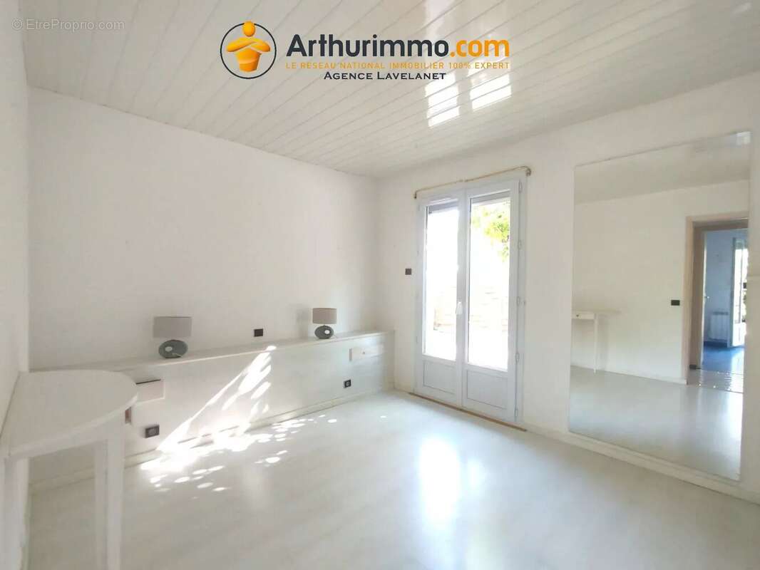 Maison familiale 96m²- double garage- jardin 1100m² - photo 6