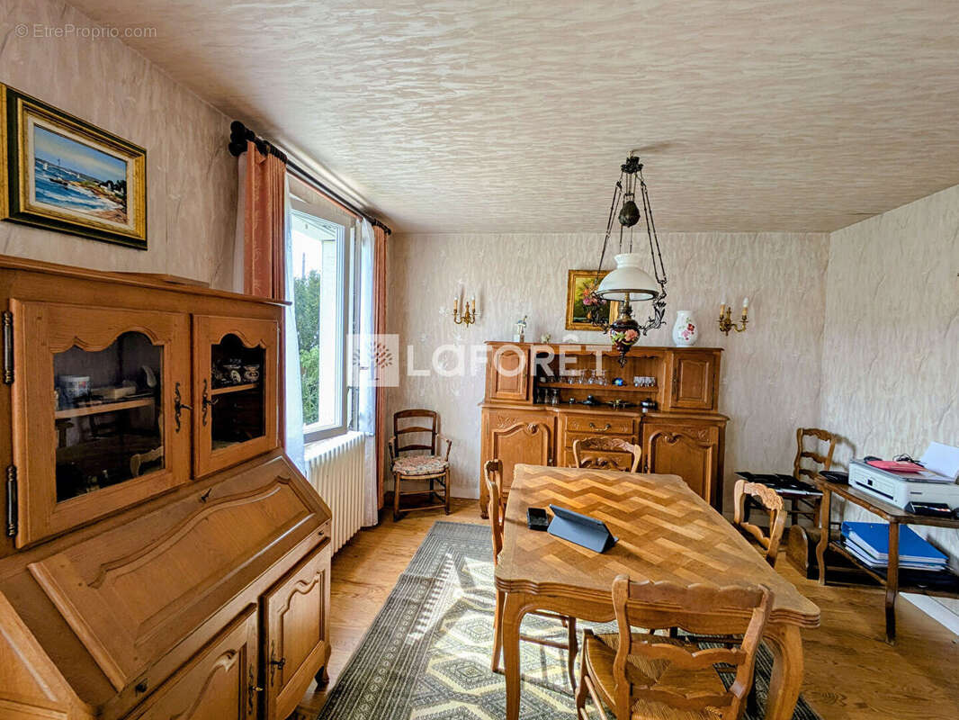 Maison à GRAVIGNY