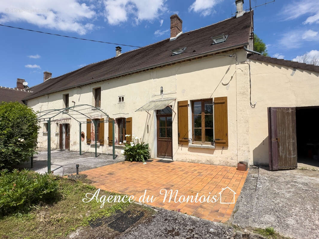 Région Longueville - photo 17
