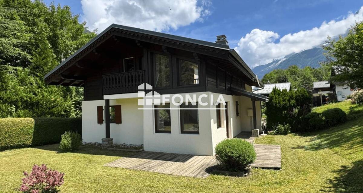 Maison à LES HOUCHES