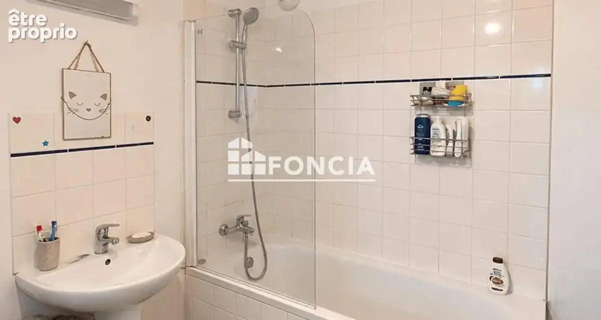 Cevins – T3 de 78,99 m² Carrez vendu loué jusqu’au 31 décembre 2028. Loyer de 720 € par mois et box inclus - photo 7