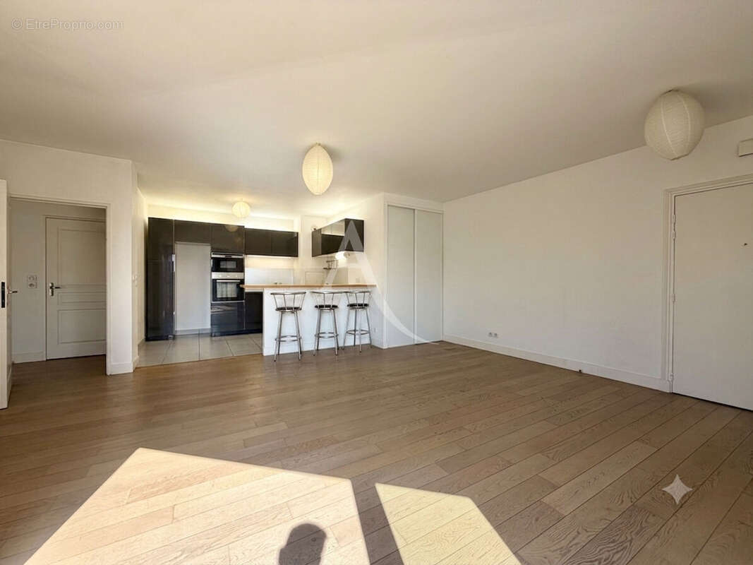Appartement à MAISONS-ALFORT