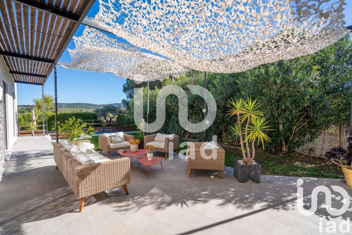 Photo 4 - Maison à COGOLIN