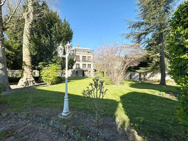 Maison à CHENNEVIERES-SUR-MARNE