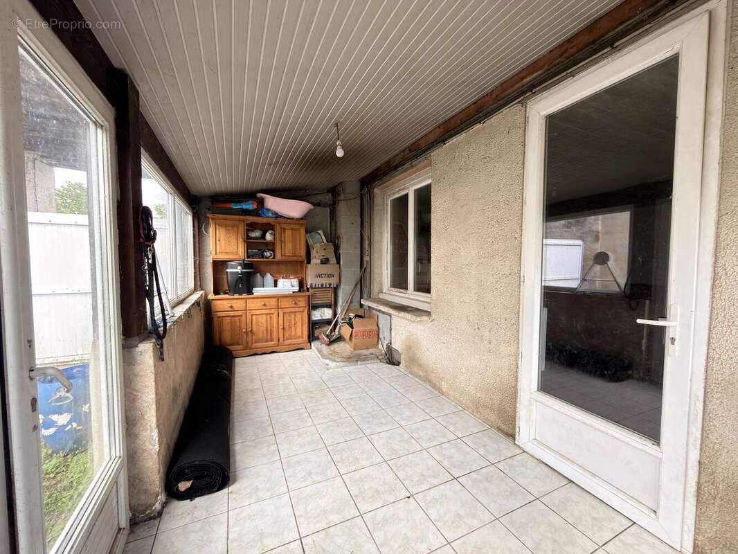 Maison à MONTJEAN